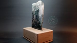 Agate « mousse » sur socle (307gr)